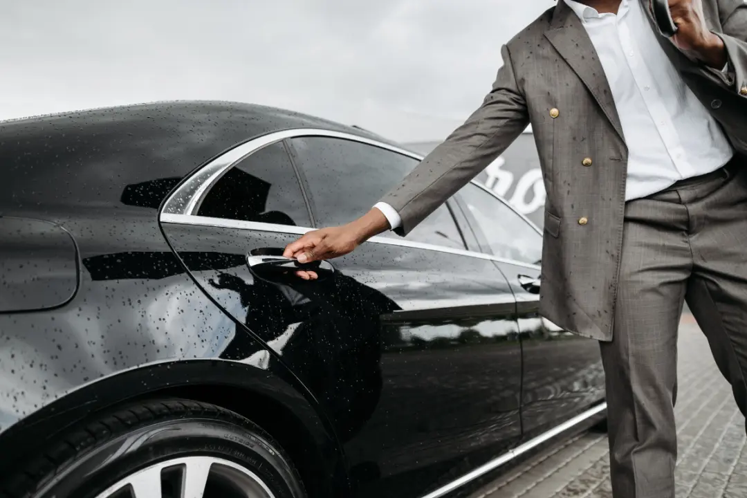 Why Should I Hire A Chauffeur Why Should I Hire A Chauffeur Image